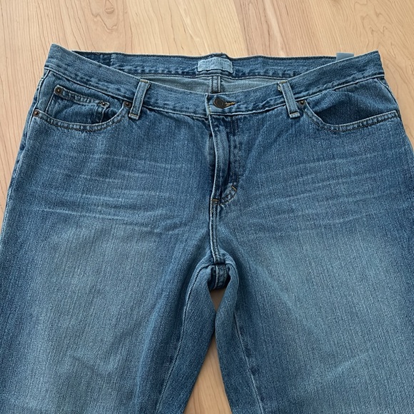 Hipster Fit Jeans - Picture 2 of 5